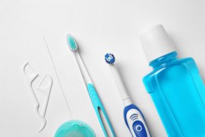oral hygiene to protect dental implants in Houston